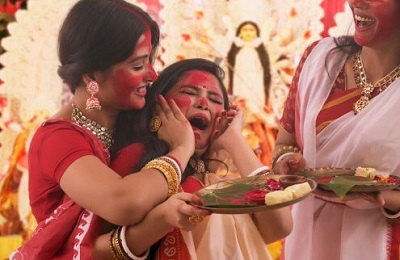 5 Best places for Dussehra 2 sindoor khela in one of the best places for Dussehra